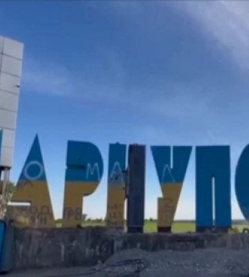 В Мариуполе оккупанты начали торговлю ворованной гуманитарной помощью