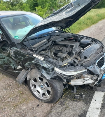BMW розчавив Жигуль: ДТП на дорозі Мукачево-Івано-Франківськ-Рогатин-Львів