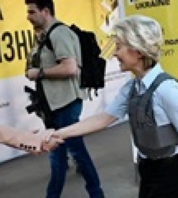 В Киев приехала глава Еврокомиссии