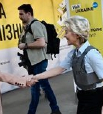 В Киев приехала глава Еврокомиссии