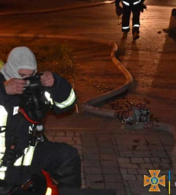 В центре Одессы горел торговый центр (фото, видео)