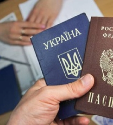 В Херсоне за российскими паспортами пришел коллаборант Сальдо и еще 22 человека