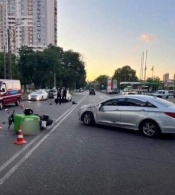 В Одессе после аварии водитель мопеда попал в больницу