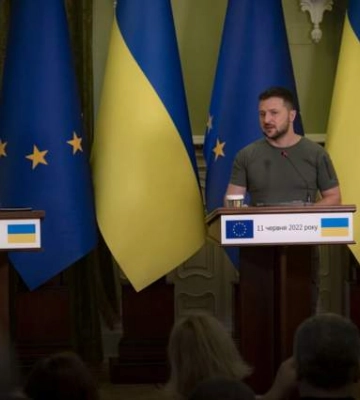 Идет война, но надо смотреть в будущее: фон дер Ляйен еще раз поддержала евростремление Украины