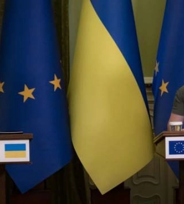 Фон дер Ляєн їде у Київ: ЄС введе Україну в зону безкоштовного роумінгу