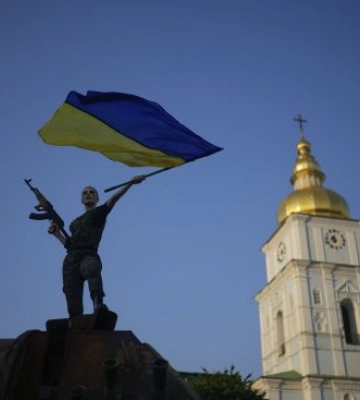Украинцы поверили в фейк РФ о наступлении Беларуси на Киев: Денисенко рассказал подробности