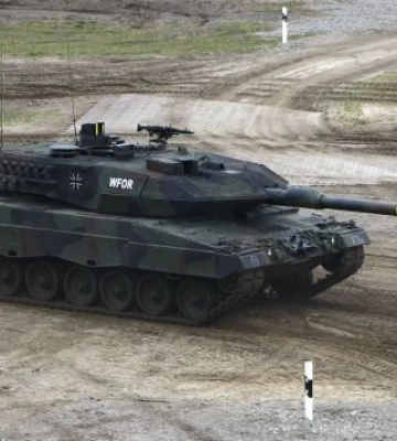 Германия отвергла предложение Испании передать Украине 40 боевых танков Leopard — Spiegel
