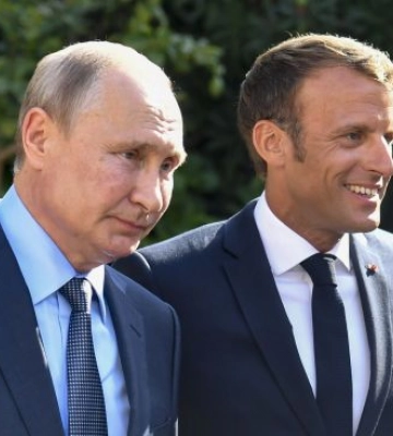 Макрон объяснил, зачем ездил к Путину и почему продолжает с ним говорить