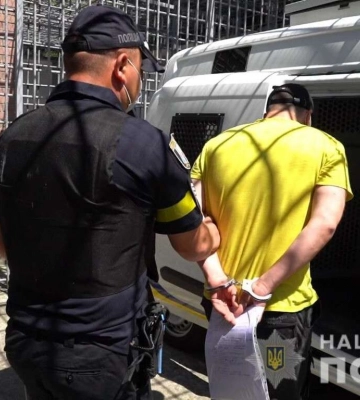 Житель Днепра держал бордели за границей и платил налоги стране-агрессору