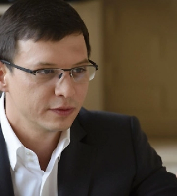 Суд запретил партию &quot;Наши&quot; Мураева