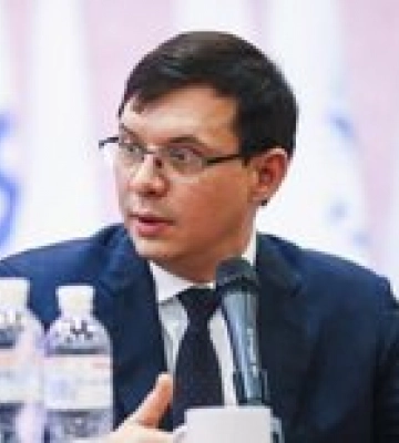 Суд запретил партию Мураева «НАШИ»