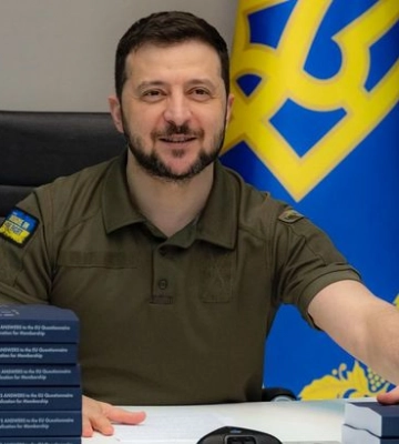Оккупанты готовят в Донецке &quot;чемпионат&quot; по футболу. Зеленский напомнил о Евро-2012 – видео