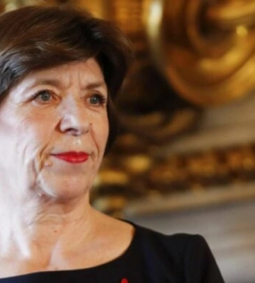 Глава МЗС Франції прибула до Києва