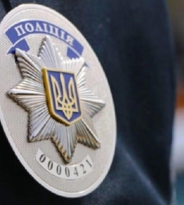 Грабіжник вкрав сумочку і потрапив у руки поліції через погане вміння бігати Грабіжник вкрав сумочку і потрапив у руки поліції через погане вміння бігати