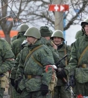 Занимают пустые дома: россиян переселяют в оккупированный Херсон, — Маляр (видео)