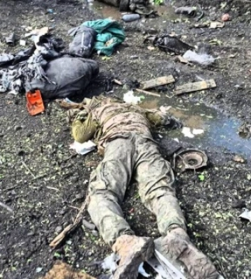 Юг: ВСУ уничтожили 12 захватчиков, танк, гаубицу и склад боеприпасов