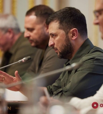 Премьер-министр Великобритании Борис Джонсон прибыл в Киев