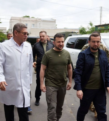 Зеленский побывал на Николаевщине (, )