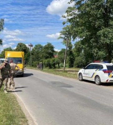 Во Львовской области водитель сбил девочку: она скончалась на месте