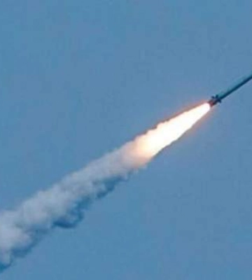 Уночі окупанти обстріляли Дніпропетровщину: пошкоджено електро та газові мережі