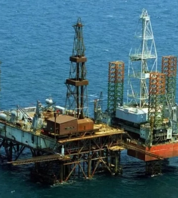В РФ пригрозили ударить по &quot;центрам принятия решений&quot; после обстрела ВСУ газовых вышек