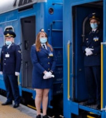 “Укрзалізниця” внесла зміни до графіків та маршрутів курсування низки поїздів з Києва