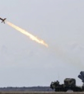 россияне ударили тремя ракетами по Николаеву
