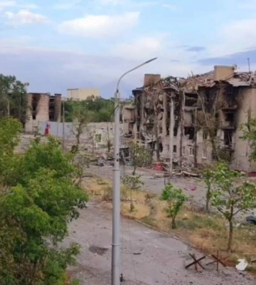 Орки нещадно гатять по Сєвєродонецьку і Лисичанську, ЗСУ зупинили атаку ворога біля Борівського – Генштаб