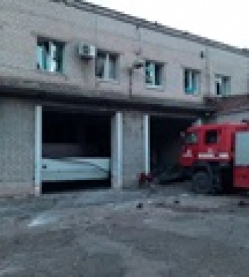 В Донецкой области РФ обстреляла пожарную часть