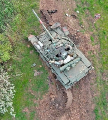 На Харківщині ЗСУ знищили ворожий танк та вантажівку з боєприпасами