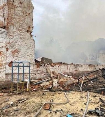 Окупанти знову завдали ракетного удару по селищу Десна на Чернігівщині