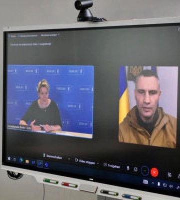 Мери Берліна та Мадрида поговорили з фейковим Кличко
