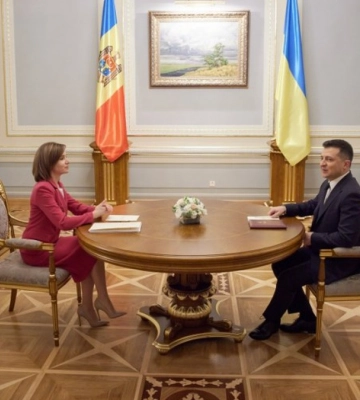 Зеленський зустрівся у Києві з Майєю Санду