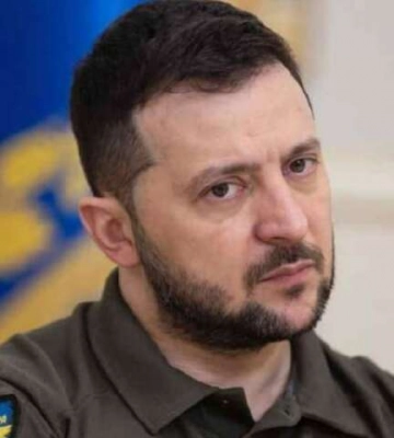 Зеленський: в обстріляному Росією ТЦ у Кременчуці перебувала понад тисяча цивільних