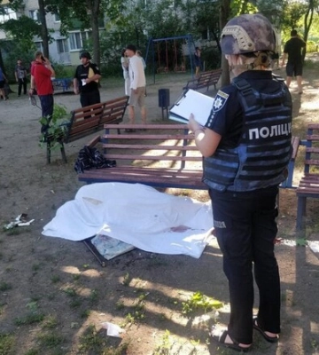 Є загиблі та поранені: росіяни обстріляли кілька районів Харкова