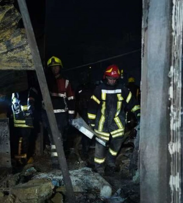 Ракетний удар по Кременчуку: триває розбір завалів (фото, відео)