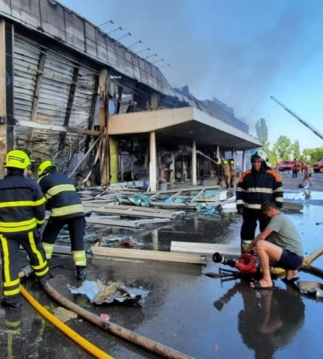 Встановлено імена російських льотчиків, які вчинили удар по ТЦ в Кременчуці, - Монастирський