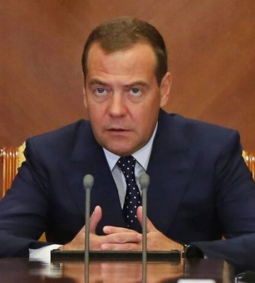 Медведев угрожает Третьей мировой войной за попытку возвращения оккупированного Крыма