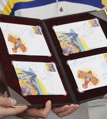 У Дніпрі погасили нову марку “Мрія” від “Укрпошти”
