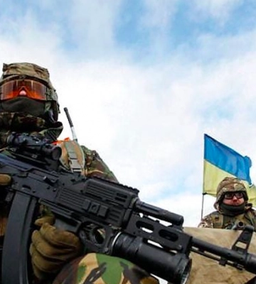 Росія чимдуж намагається вийти на адмінкордони Луганщини та Донеччини та втримати сухопутний коридор до Криму, - Мотузяник