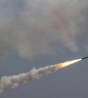 Росія вдарила ракетою по житловому будинку у Миколаєві, є загиблі, - Кім