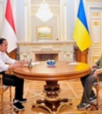 Зеленский встречается с президентом Индонезии