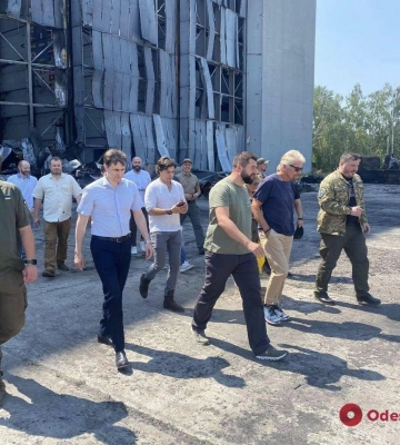 Британский миллиардер Ричард Брэнсон посетил Гостомель