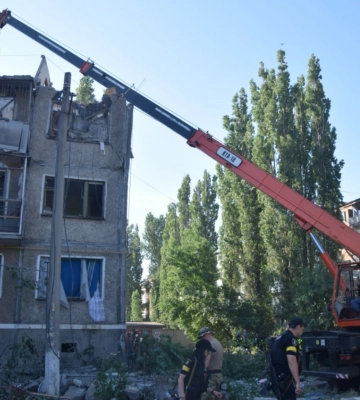 Кількість загиблих внаслідок обстрілу Миколаєва рашистами зросла до 5 осіб, - ДСНС. ФОТОрепортаж