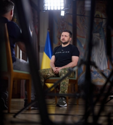 Зеленский сравнил потери Украины и России на войне