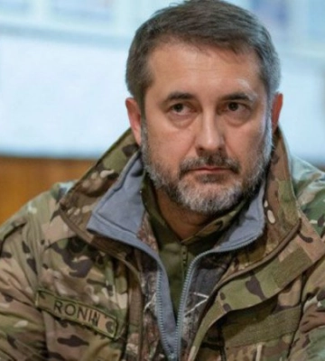 На Луганщині рашисти скинули авіабомбу на склад з гуманітарною допомогою, - Гайдай