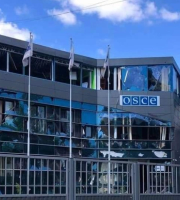 Росіяни б’ють по Лисичанську: зруйнований відділ поліції і НПЗ