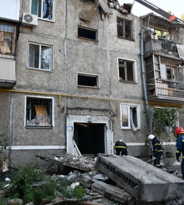 За добу ворог випустив по Миколаєву 10 ракет. Внаслідок влучання у багатоповерхівку - 6 загиблих та 6 потерпілих, - Кім