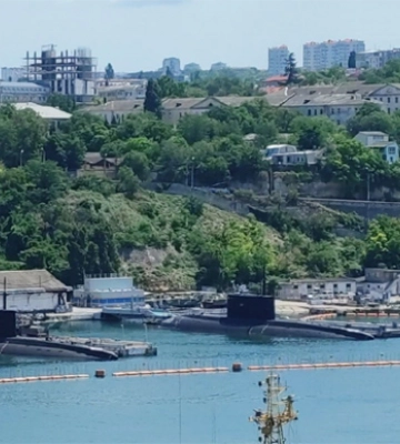 Россия из Севастополя вывела в море 5 подлодок – СМИ