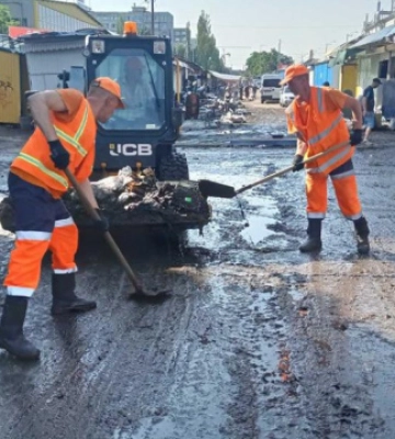 Комунальні служби Києва ліквідували наслідки вчорашньої негоди